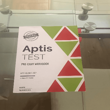 APTIS GENERAL TEST with audio & key PRE EXAM 