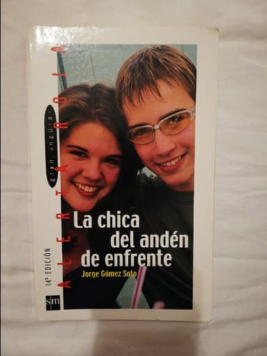 La Chica Del Anden De Enfrente