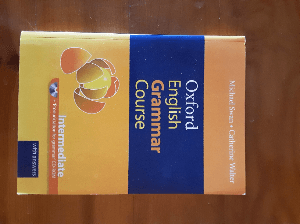 Oxford English grammar course