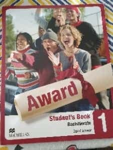 AWARD LEVEL 1 STUDENTS BOOK CASTILIAN.
