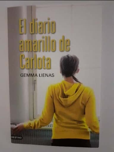 El diario amarillo de Carlota