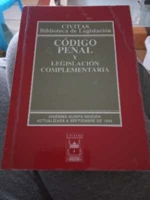 Código penal y legislación complementaria.