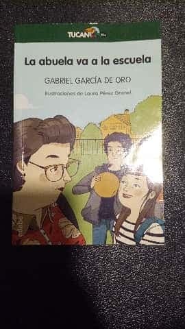 la abuela va a la escuela