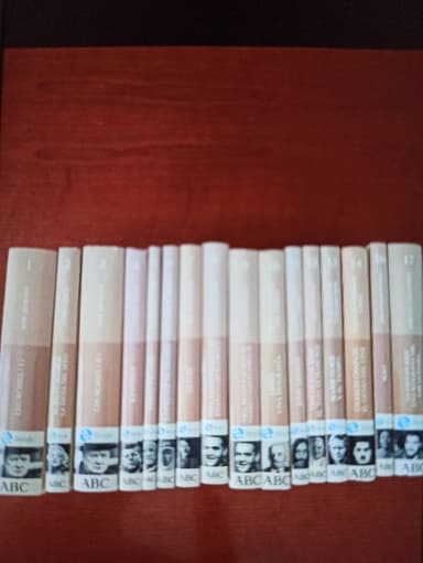 Colección biografías de personajes del siglo XX.
