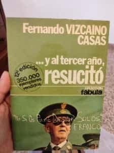 y el tercer año resucitó