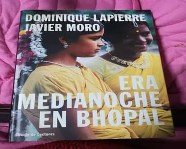 Era medianoche en Bhopal
