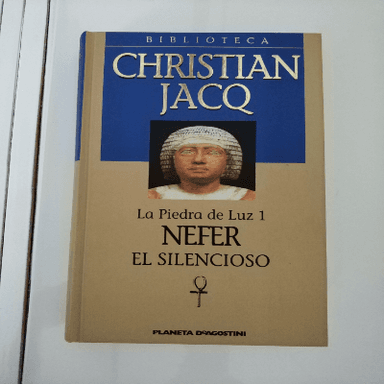 LA PIEDRA DE LUZ 1: NEFER EL SILENCIOSO