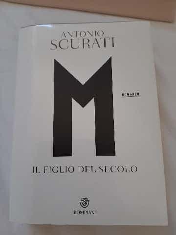 M. Il figlio del secolo