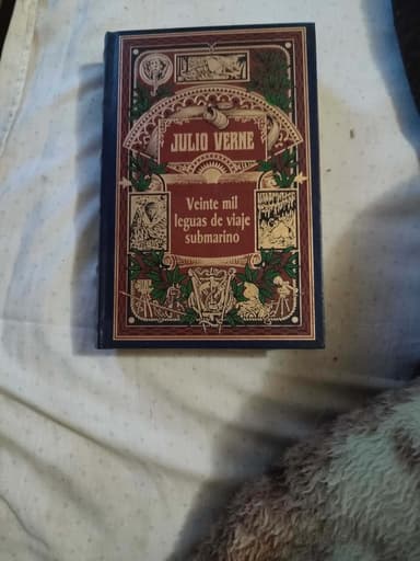 Veinte mil leguas de viaje submarino 
