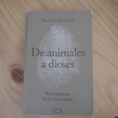 De animales a dioses : breve historia de la humanidad. - 1. ed.