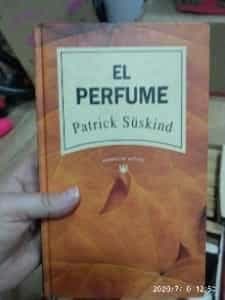 El perfume