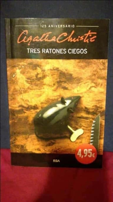 TRES RATONES CIEGOS Y OTROS RELATOS