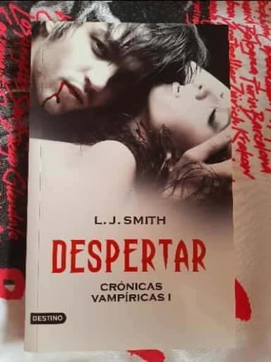 Despertar ( vampire diaries #1)