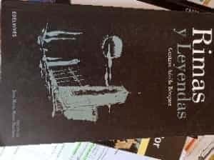 Rimas Y Leyendas / Rhymes and Legends (Classicos Juveniles / Juvenile Classics)