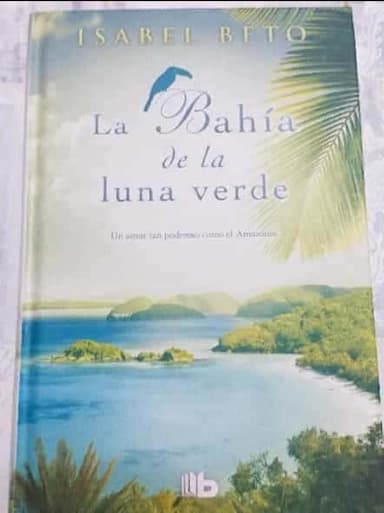 La bahía de la luna verde