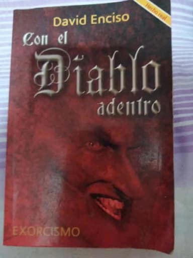 Con el diablo adentro