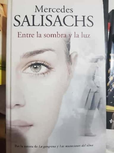 Entre la sombra y la luz