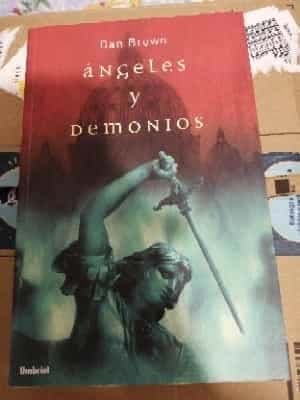 Angeles y demonios