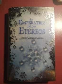 La Emperatriz de los Etéreos