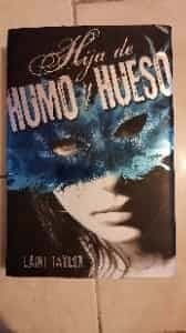 Hija de Humo y Hueso