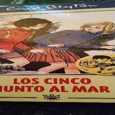 los cinco junto al mar