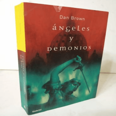 Ángeles y demonios