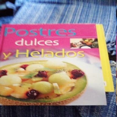 postres dulces y helados 