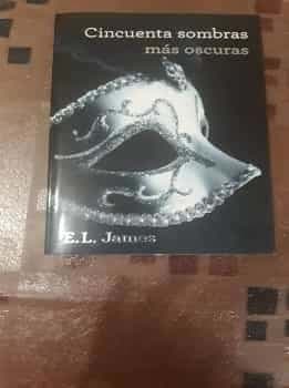 Cincuenta sombras más oscuras