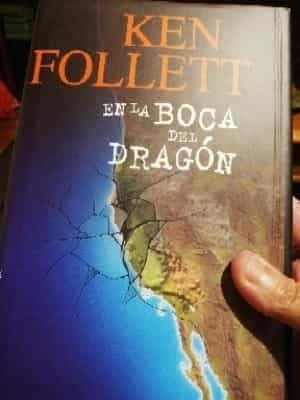en la boca del dragón 