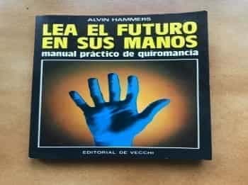 LEA EL FUTURO EN SUS MANOS
