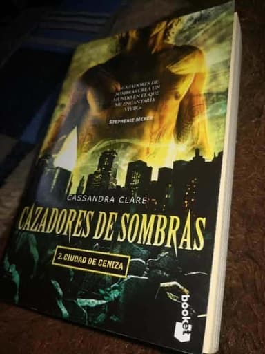 Cazadores de sombras