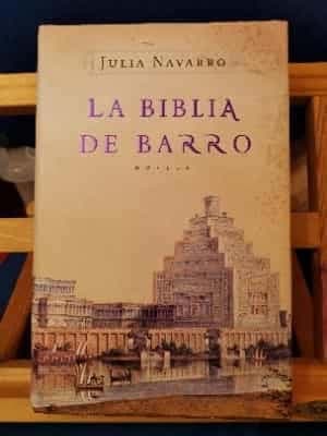 La biblia de barro
