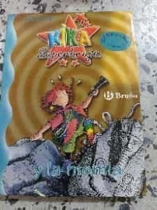 Kika superbruja y la momia