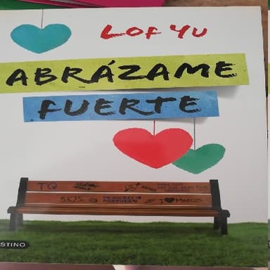 Abrázame fuerte