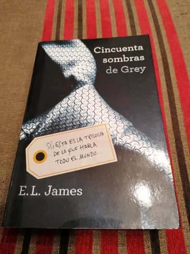 Cincuenta Sombras de Grey