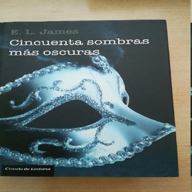 Cincuenta sombras más oscuras