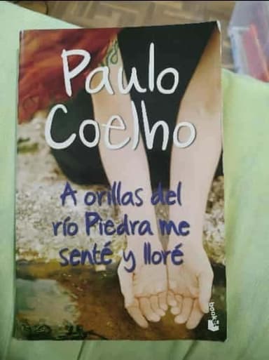 A orillas del rio Piedras me sente y llore