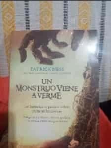 un monstruo viene a verme 