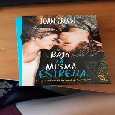 Bajo la misma estrella