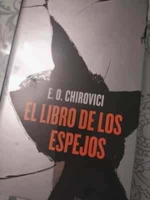 El libro de los espejos