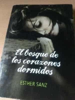 El bosque de los corazones dormidos 