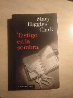 Testigo en la Sombra 