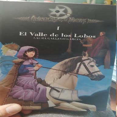 Crónicas de la Torre I. El Valle de los Lobos
