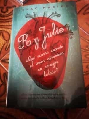 R y Julie