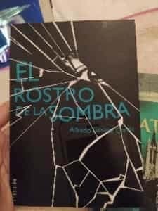 El rostro de la sombra