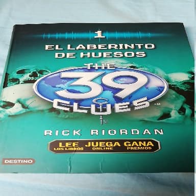 El laberinto de huesos
