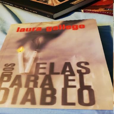 Dos velas para el diablo