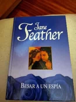 Besar a un espía