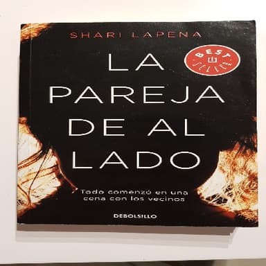 La Pareja de Al Lado / the Couple Next Door