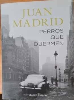 Perros que duermen